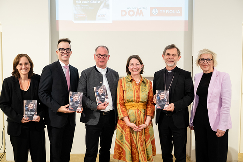 Buchpräsentation Für euch Bischof, mit euch Christ