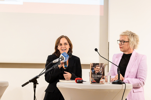 Buchpräsentation Für euch Bischof, mit euch Christ