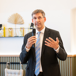 Eröffnung Mamas Cafe / Erzdiözese Wien/ Schönlaub, Stephan Schönlaub